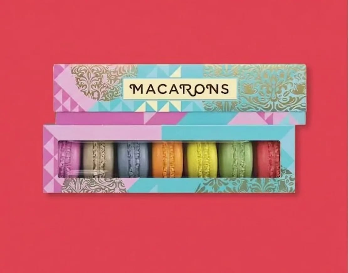 Custom Luxury Macaron Boxes