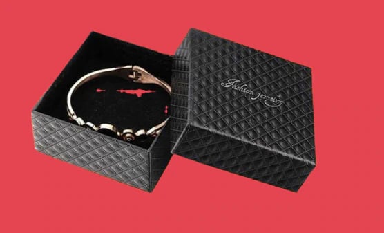 Custom Bracelet Packaging