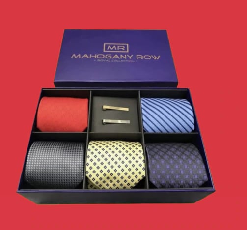 Custom Clothing Boxes